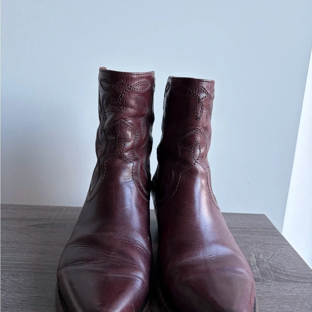 Frye Billy Short Embroidered Western Boots - Picture 3 of 7